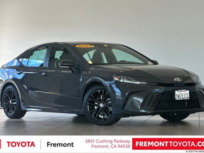 Used 2026 Toyota Camry SE w/ Convenience Package