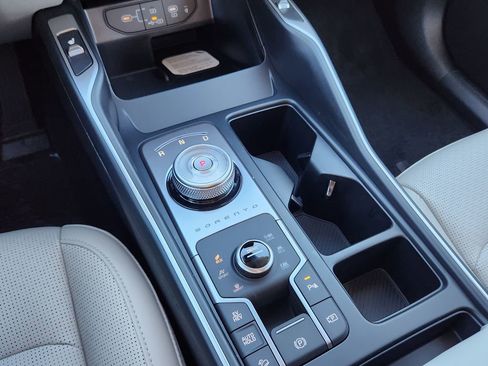 New 2026 Kia Sorento EX AWD/4WD image 14