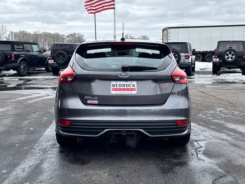 Used 2015 Ford Focus ST image 6