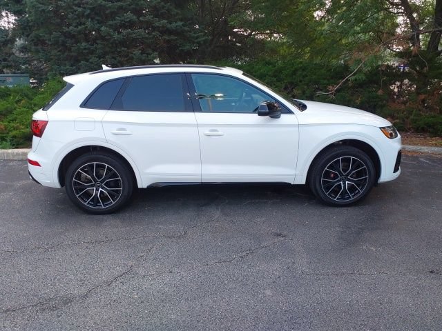 Used 2023 Audi SQ5 Premium Plus w/ Premium Plus Package AWD/4WD image 4