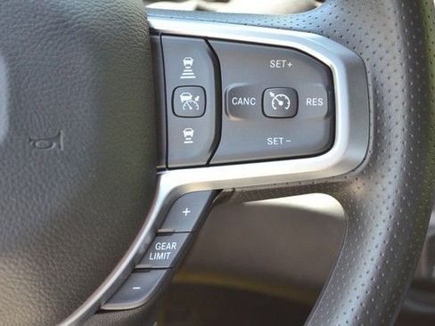 New 2026 RAM 2500 Tradesman AWD/4WD image 18