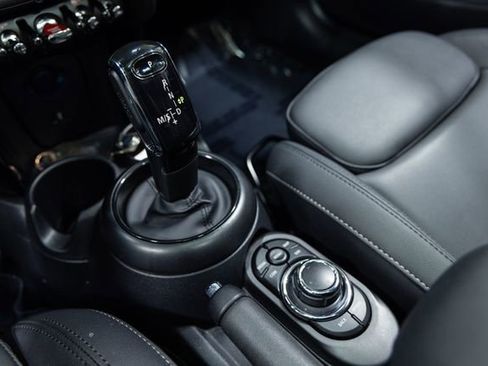 Certified 2024 MINI Cooper S image 20