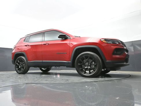New 2026 Jeep Compass Latitude image 41