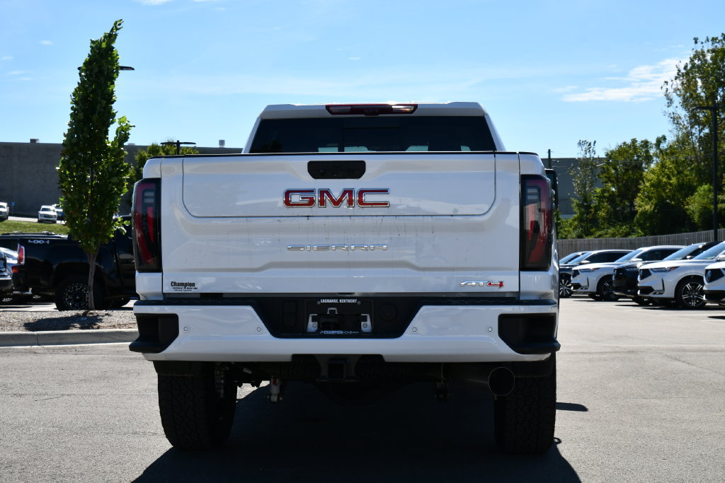 Used 2026 GMC Sierra 2500 AT4 w/ AT4 Premium Plus Package AWD/4WD image 8