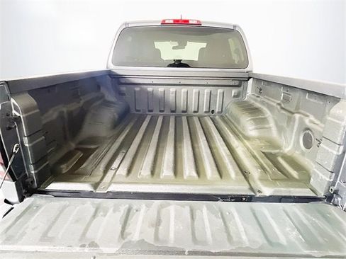 Used 2023 Nissan Frontier SV w/ Tow Package image 25