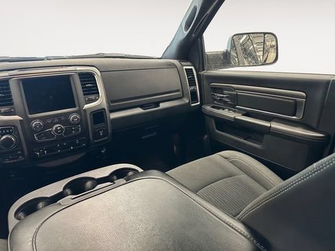 Used 2024 RAM 1500 Warlock w/ Trailer Tow Group AWD/4WD image 11