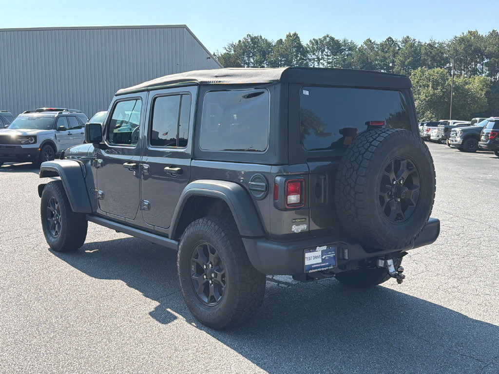 Used 2022 Jeep Wrangler Unlimited Sport AWD/4WD image 5