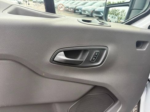 Used 2025 Ford Transit 250 Low Roof w/ Exterior Upgrade Package RWD image 28