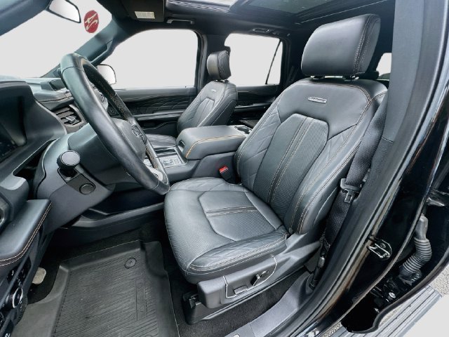 Used 2023 Ford Expedition Platinum AWD/4WD image 22