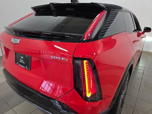 Used 2026 Cadillac Optiq Sport 2 image 11