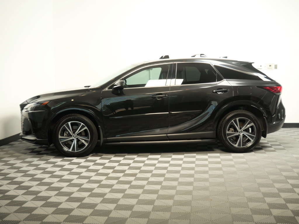 Used 2023 Lexus RX 350 Premium w/ Accessory Package AWD/4WD image 4