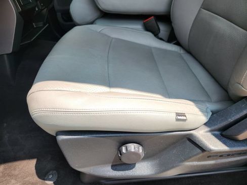 Used 2021 Ford F150 XLT AWD/4WD image 24