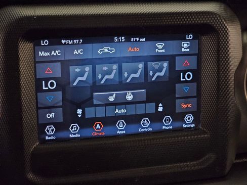 Used 2020 Jeep Gladiator Sport w/ Quick Order Package 24S AWD/4WD image 10