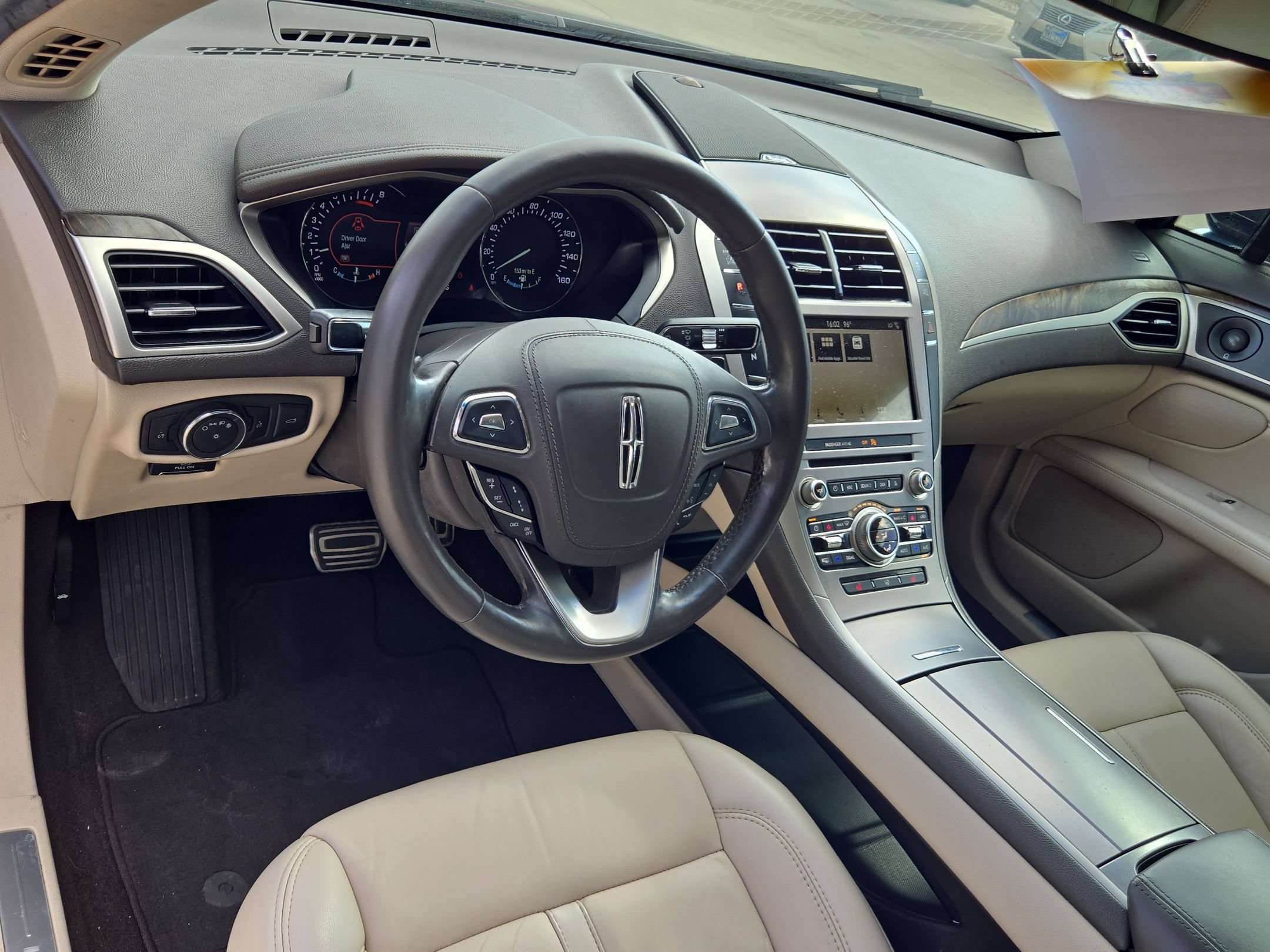 Used 2019 Lincoln MKZ Reserve w/ Reserve Plus Package AWD/4WD image 10