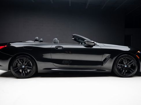 Used 2023 BMW M850i xDrive Convertible w/ M Sport Professional Package AWD/4WD image 38