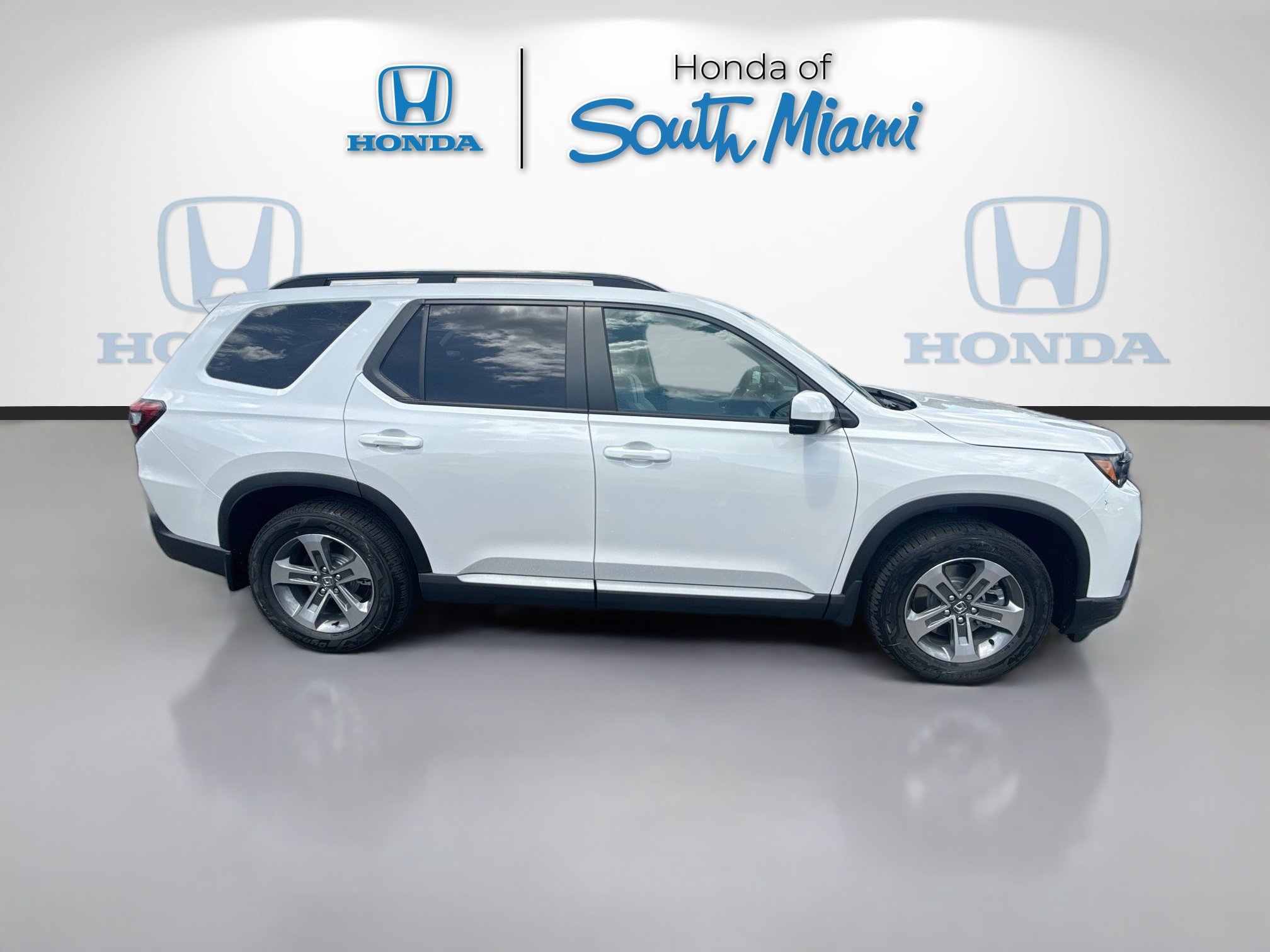 New 2026 Honda Pilot EX-L image 8