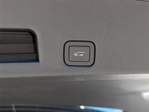 New 2026 GMC Acadia Elevation w/ Elevation Premium Package image 8