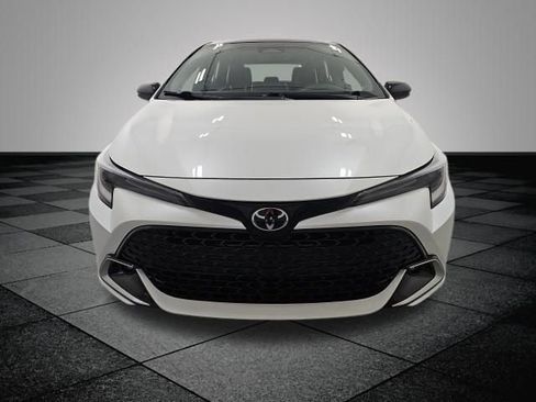 Used 2023 Toyota Corolla XSE FWD image 2