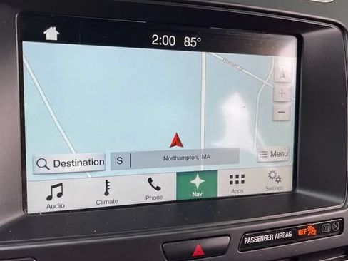 Used 2017 Ford Explorer XLT w/ Equipment Group 202A AWD/4WD image 28