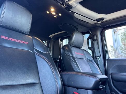 Used 2022 Jeep Gladiator Rubicon w/ LED Lighting Group image 17