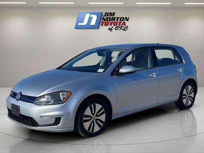 Used 2016 Volkswagen e-Golf SE