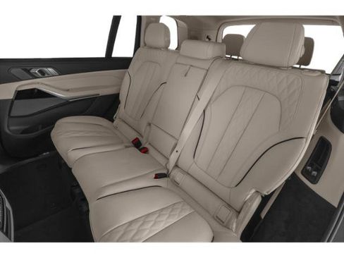 New 2027 BMW X7 xDrive40i AWD/4WD image 15