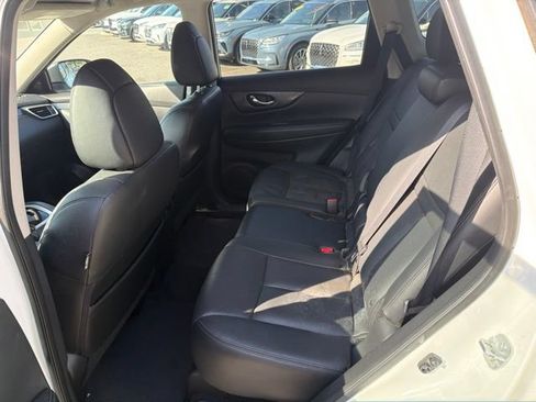 Used 2015 Nissan Rogue SL w/ SL Premium Package FWD image 15