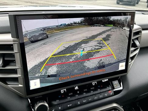 Used 2025 Toyota Tundra Limited image 26