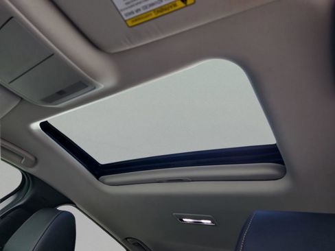 Used 2024 MAZDA CX-90 3.3 Turbo w/ Preferred Plus image 25