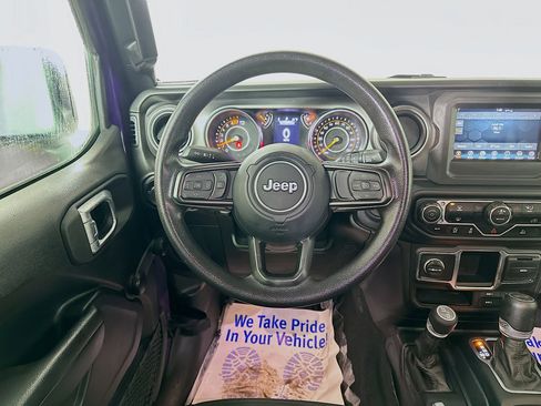 Used 2023 Jeep Wrangler Willys image 20
