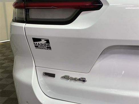 Used 2021 Jeep Grand Cherokee L Limited image 39