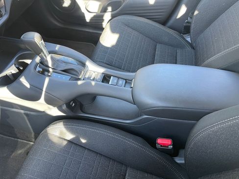 Used 2025 Honda HR-V LX image 30