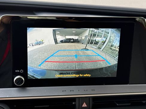 Certified 2024 Toyota Prius Prime FWD image 19
