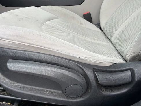 Used 2017 Hyundai Sonata SE FWD image 19