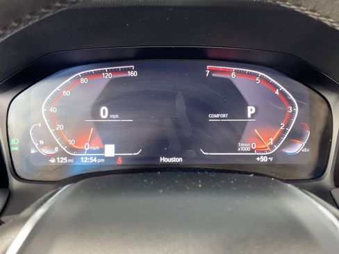 Used 2021 BMW 430i Coupe w/ Convenience Package image 18