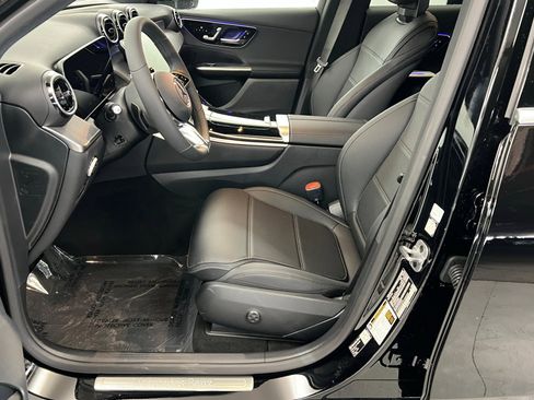 New 2026 Mercedes-Benz GLC 300 4MATIC image 17