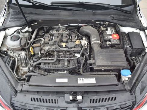 Used 2018 Volkswagen GTI SE w/ SE Leather Package image 48