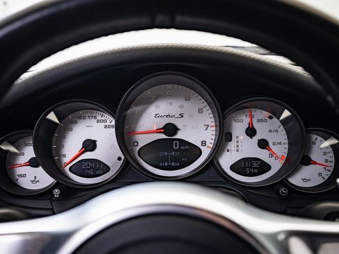 Used 2012 Porsche 911 Turbo S image 33