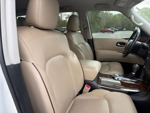 Used 2019 Nissan Armada SL w/ Premium Package image 12