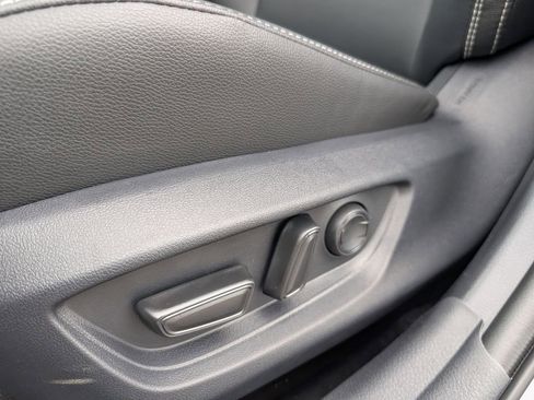 New 2026 Toyota Camry Hybrid image 10