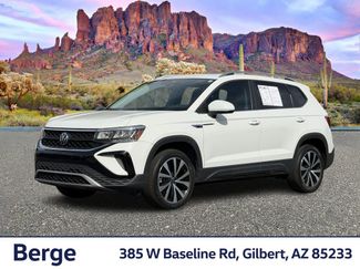 Used 2023 Volkswagen Taos SE w/ Panoramic Sunroof Package video 1