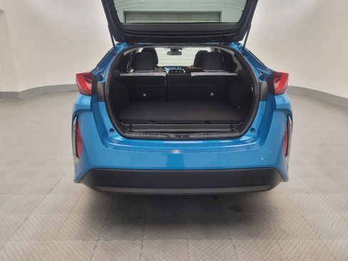 Used 2017 Toyota Prius Prime Plus w/ Carpet Mat Package FWD image 29