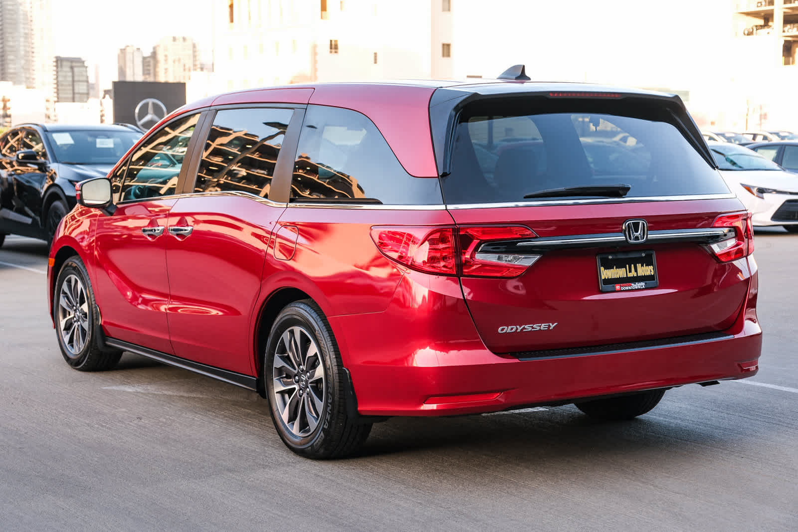 Used 2023 Honda Odyssey EX-L image 6