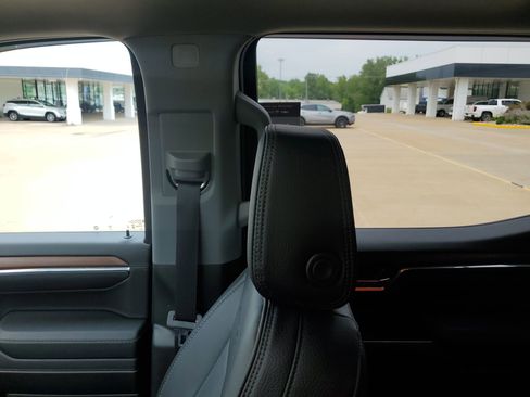 Certified 2024 GMC Sierra 1500 Denali w/ Denali Reserve Package image 12