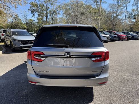Used 2022 Honda Odyssey Elite image 5
