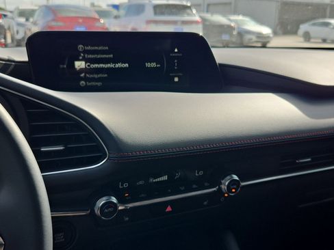 Used 2026 MAZDA MAZDA3 Carbon image 24