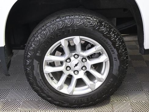Used 2024 Chevrolet Silverado 1500 RST AWD/4WD image 20