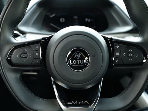 Used 2025 Lotus Emira RWD image 41