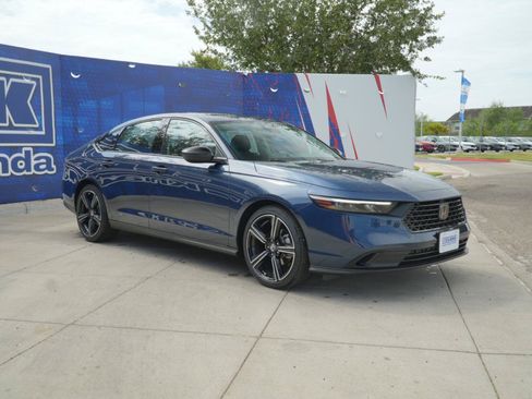 New 2026 Honda Accord SE image 3