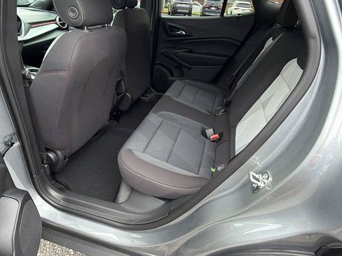 New 2026 Chevrolet Trax RS FWD image 18